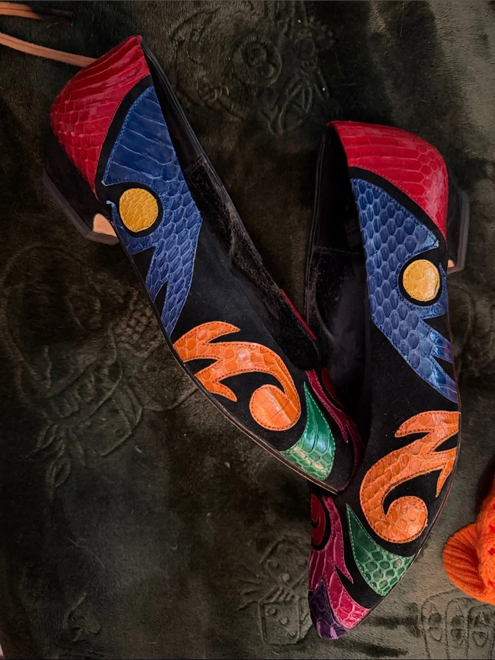 Vintage J. Renee Abstract flats size 9